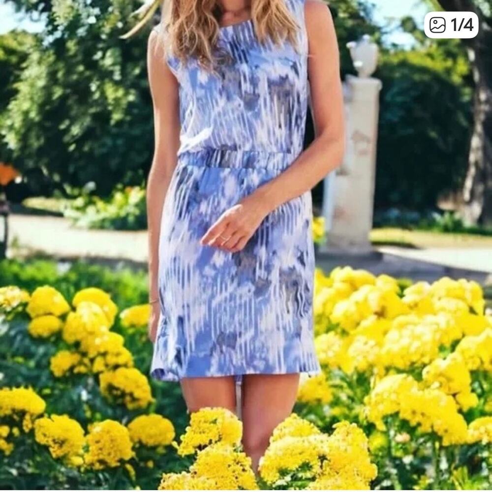 Athleta Wailea Astra Dress 6 Blue Sleeveless Moisture Wicking Stretch Travel